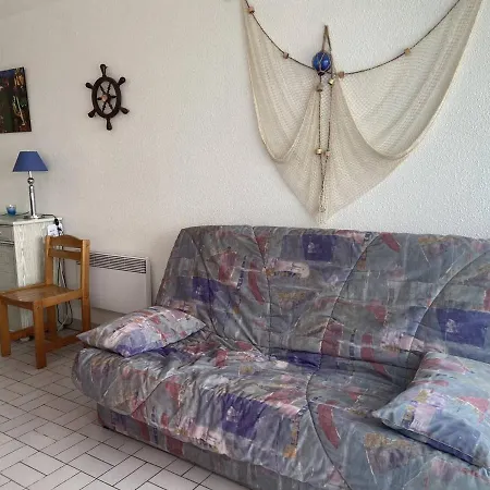 4 Pers Avec Piscine Et Parking A 1200m De La - Fr-1-249-263 דירה *